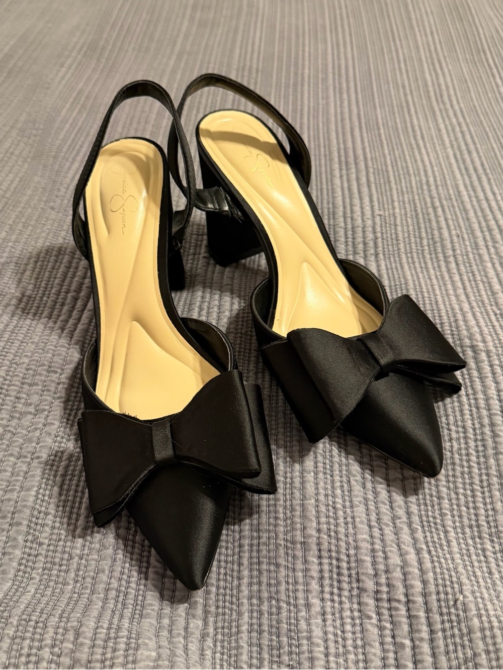 Jessica Simpson Black Satin Pointed Toe Slingback Heels with Bow Size 8.5